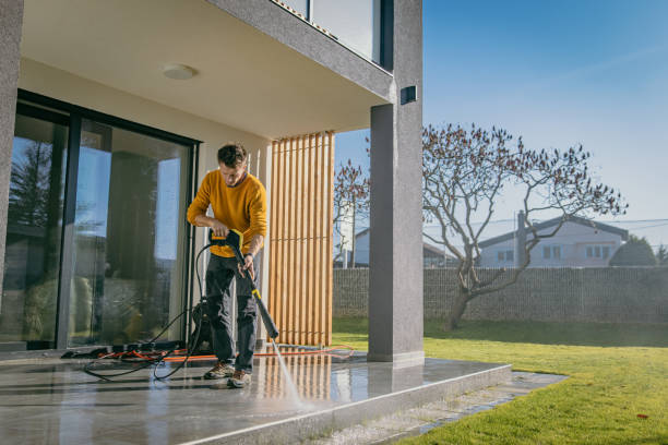 Animal Enclosure Cleaning in Garfield, TX